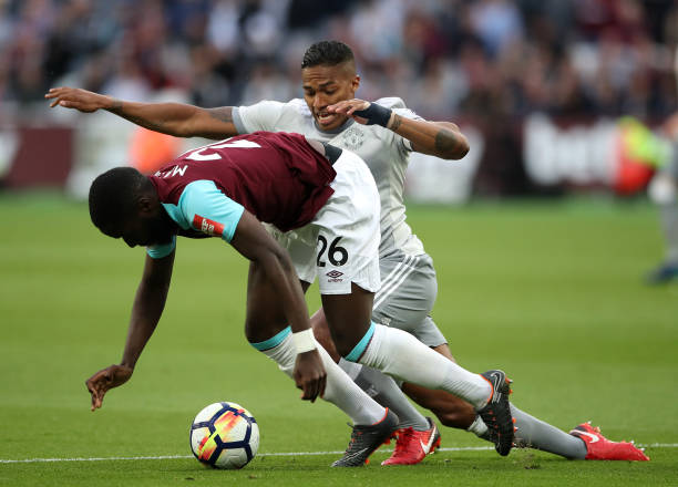 我们不仅要 我们不仅要